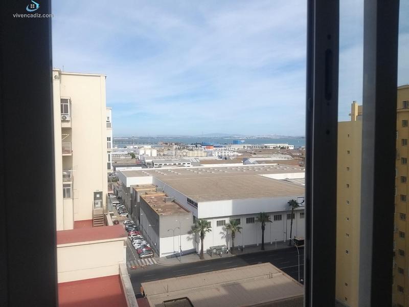 Foto 500359b4-235e-4bc0-8527-086da897268a. Affitto appartamento in Paseo Marítimo - San José - La Laguna Cádiz