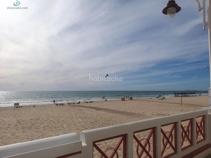 Foto 2226146f-7d5a-4b33-871e-4b8e2d583b2d. Rent flat in Paseo Marítimo - San José - La Laguna Cádiz