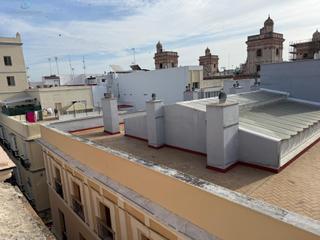 Pis a Alameda - Mentidero - Teatro Falla. Piso en venta en cádiz