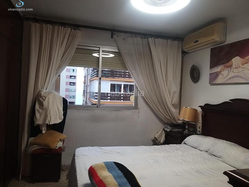 Foto da6b4970-c8a9-4e4a-b90c-dee2875c7fb4. Pis a Paseo Marítimo - San José - La Laguna Cádiz