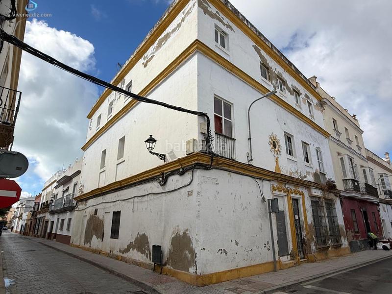 Foto fa945e26-5f8e-48ee-b045-d84f5c3a39d1. Edifici a Centro Puerto Real