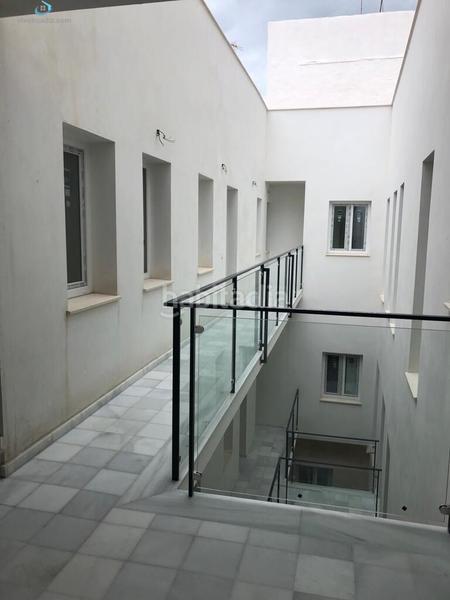 Foto 8fd57bf5-7ab4-485d-b3fa-4080f16ea75b. Geschäftsraum in El Pópulo - Santa María Cádiz