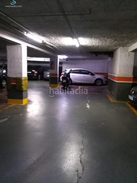 Foto 3e8ec1c5-db0b-42fb-baa5-b63992a90fed. Aparcament cotxe a Paseo Marítimo - San José - La Laguna Cádiz