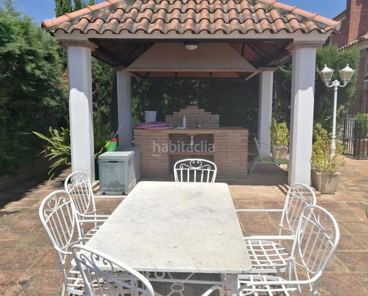 Foto 3ff7dcf4-591b-46b1-b111-9134ca9b6e82. Chalet con riscaldamento parcheggio piscina in El Brillante -El Naranjo - El Tablero Córdoba