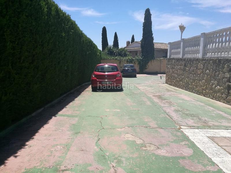 Foto da9eacbe-6448-4b98-91ce-fa3115b8ca8d. Chalet con riscaldamento parcheggio piscina in El Brillante -El Naranjo - El Tablero Córdoba