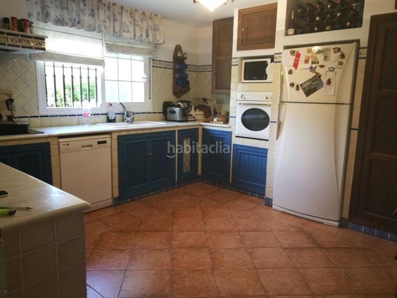 Foto a64c20e3-8426-4c36-9a95-f46c4d7a2809. Xalet amb calefacció aparcament piscina a El Brillante -El Naranjo - El Tablero Córdoba