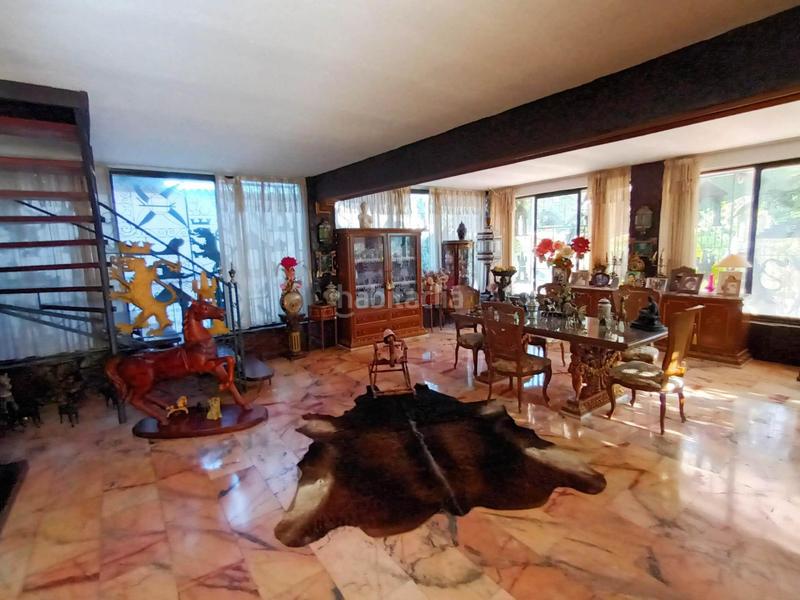 Foto 00b37667-f437-4bc9-bdb0-eb9f99100d5b. Chalet  en zona de sansueña en El Brillante -El Naranjo - El Tablero Córdoba
