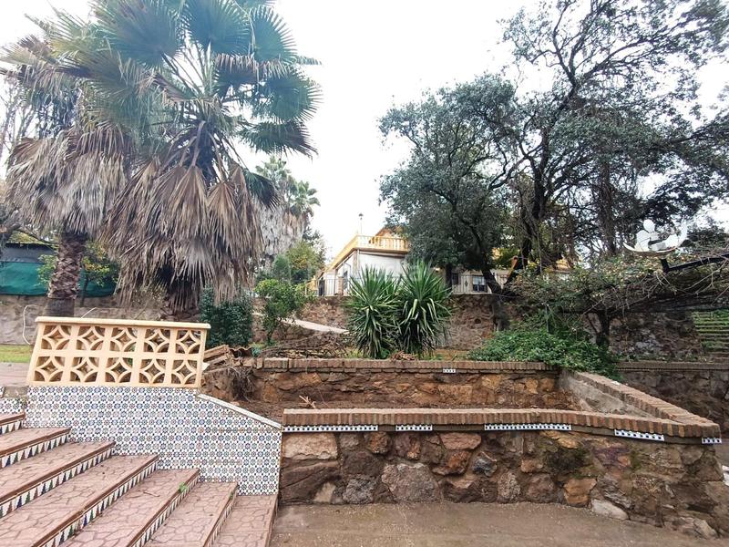 Foto 82d41003-ff78-4847-9dba-085739c74b0b. Chalet mit heizung parking pool in Paraíso Arenal - La Colina Córdoba