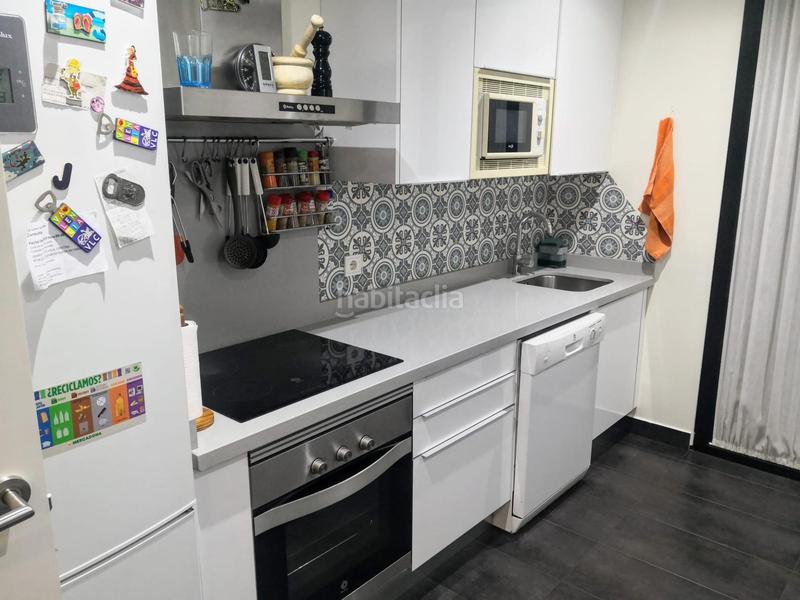 Foto 760223c9-1a56-4435-99c8-a09d217eb1cc. Appartamento con riscaldamento parcheggio piscina in Córdoba