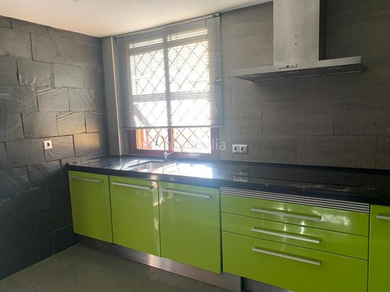 Foto 2bd3485f-272b-4886-b08c-f2dbe93bb32d. Casa a schiera con parcheggio piscina in El Higuerón Córdoba