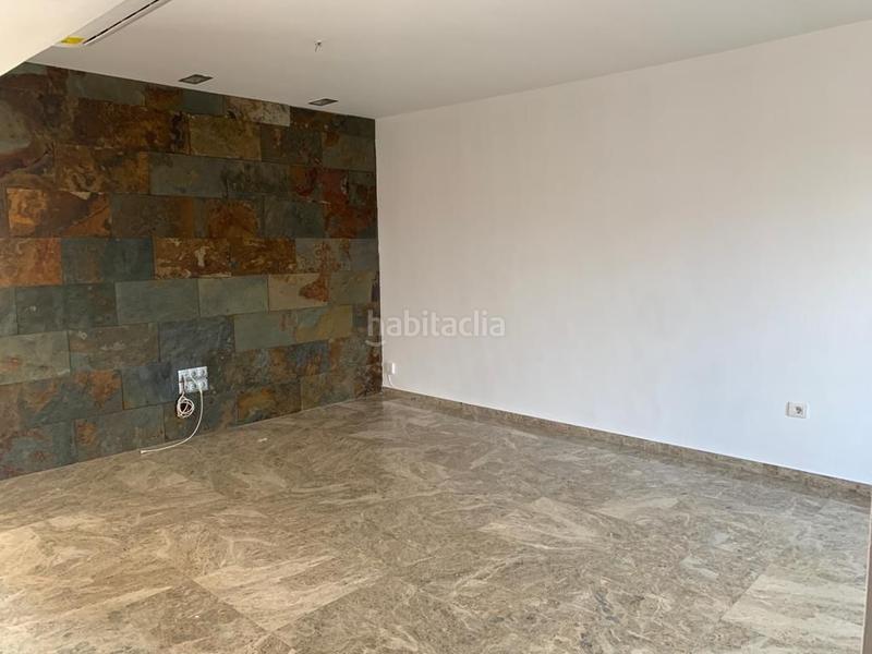 Foto b670912f-c89b-4ebe-9d95-7f95fec7f046. Casa a schiera con parcheggio piscina in El Higuerón Córdoba