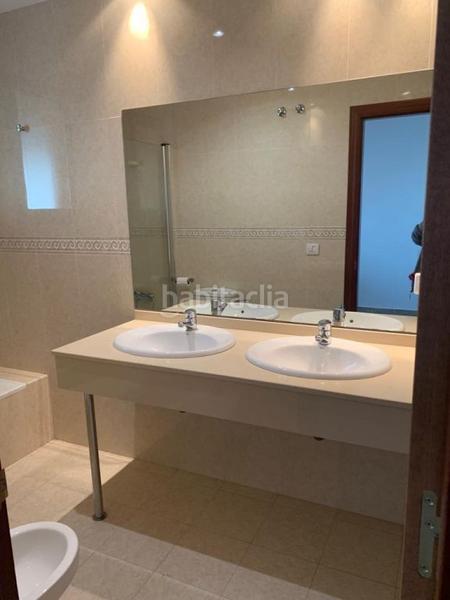 Foto e13ad8b4-a430-4dca-99bb-6f1f9d2341b9. Casa a schiera con parcheggio piscina in El Higuerón Córdoba