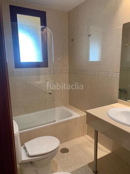 Foto e1eebb92-ecf1-489b-94ee-a0befdc52f17. Casa a schiera con parcheggio piscina in El Higuerón Córdoba