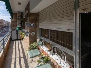 Flat in Ollerías - San Cayetano