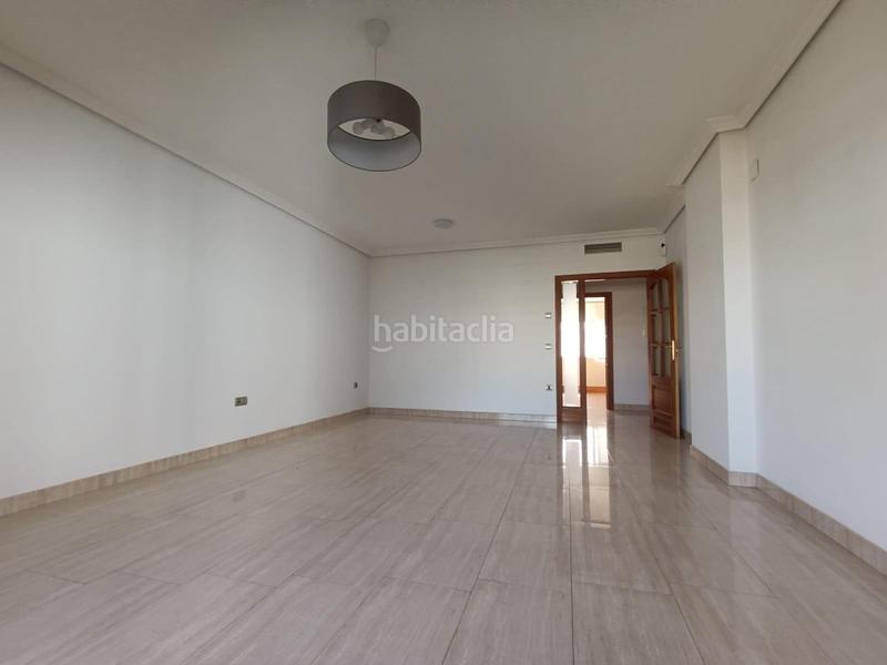 Foto ca34c16a-2bc1-4a54-857d-df1347913d2f. Appartamento con parcheggio in Huerta de la Reina - Trassierra Córdoba