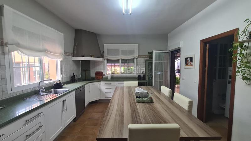 Foto 0f56eb9d-7854-4074-8386-e9d664eb66b7. Chalet mit parking in El Higuerón Córdoba