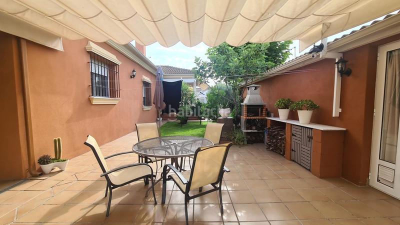 Foto 1dca56e2-4b8f-4e8a-8554-ac9d067593a7. Chalet mit parking in El Higuerón Córdoba