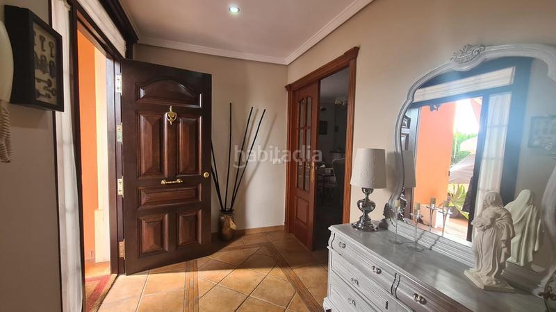 Foto bc563dda-6e77-460f-94b4-61f5ef5b5941. Chalet mit parking in El Higuerón Córdoba