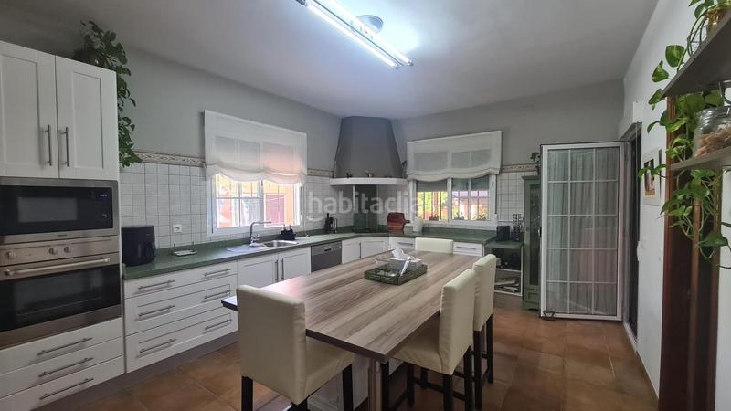 Foto f5cd65ea-b762-4dec-8415-9ac473f15149. Chalet mit parking in El Higuerón Córdoba