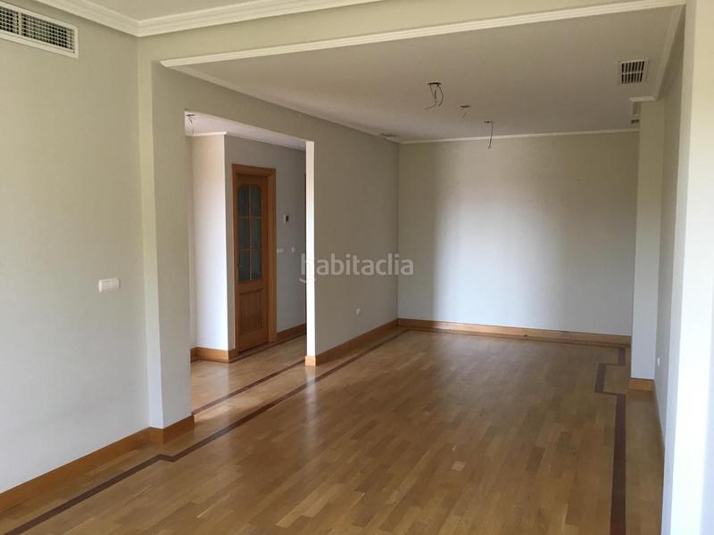 Foto 6cb6fc8b-6abd-4ee9-b571-a434a5541adb. Maison jumelée avec parking piscine dans El Brillante -El Naranjo - El Tablero Córdoba