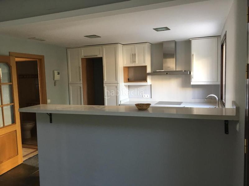 Foto c908d414-6933-432b-a438-4d568e1a517e. Maison jumelée avec parking piscine dans El Brillante -El Naranjo - El Tablero Córdoba