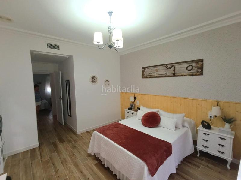 Foto d68be772-44d0-416b-baac-f4fd64042dc7. Chalet  independiente en encinares de Alcolea en Córdoba