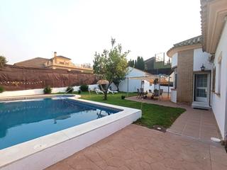 Chalet à Alcolea. Chalet independiente en encinares de alcolea