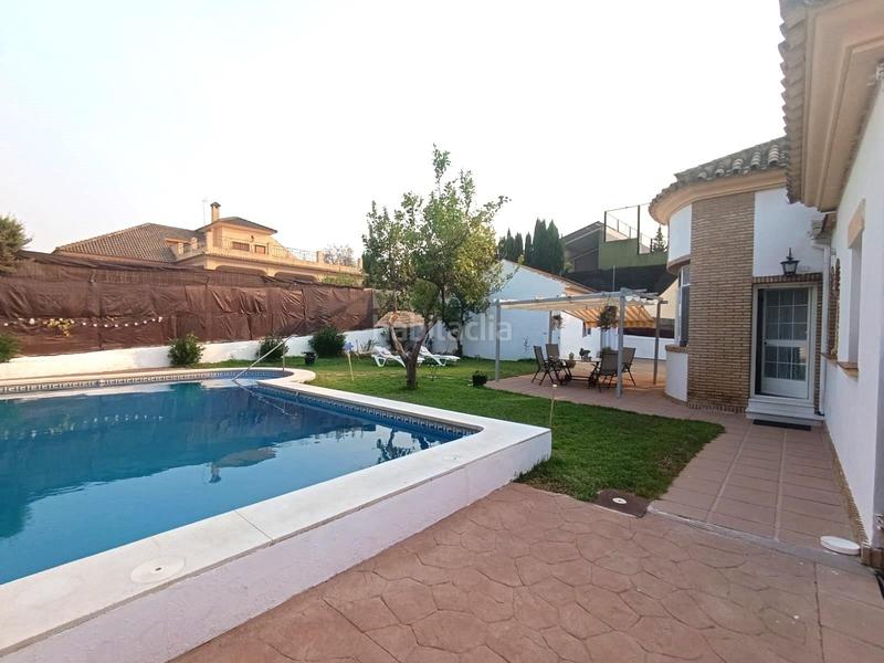 Foto df276a18-99f1-41fd-83d7-dd25e0f514bd. Chalet  independiente en encinares de Alcolea en Córdoba
