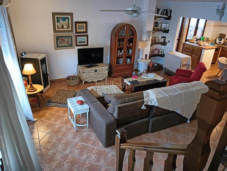 Foto 29a70965-abb1-437b-aa8f-a94ff9739ad2. Semi detached house with parking in Alcolea Córdoba