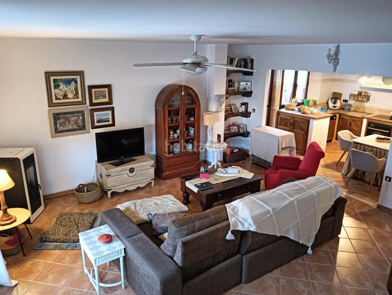 Foto 3602ae96-50ed-4dc1-a194-fefdc2f7acf5. Semi detached house with parking in Alcolea Córdoba