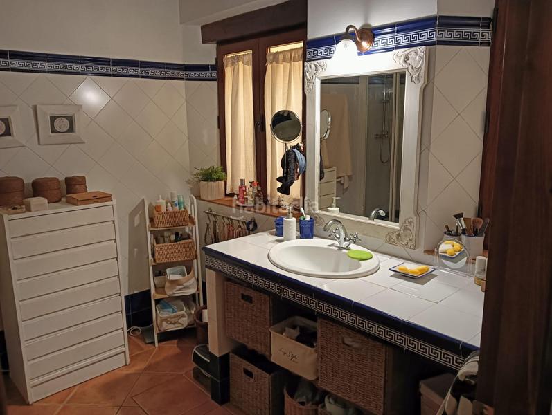 Foto c21fefcc-2cb4-42ab-aba8-9162a2fa6384. Semi detached house with parking in Alcolea Córdoba