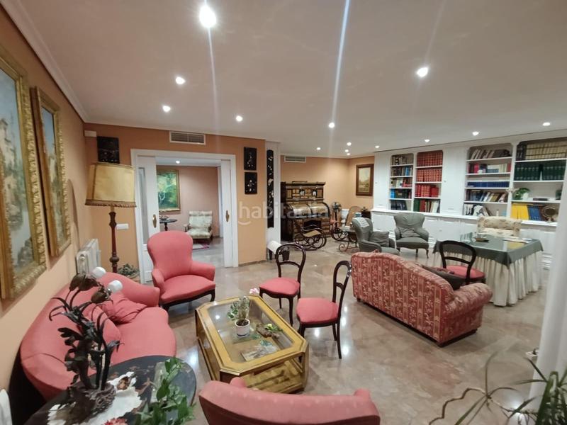 Foto 56a911f5-0567-4c10-a242-20a884b7c17c. Appartamento con parcheggio in Centro Córdoba