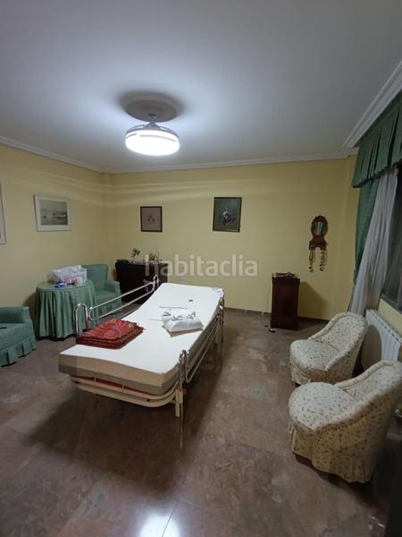 Foto e8e3c221-2770-4ec8-ad2d-42b102d8b78b. Appartamento con parcheggio in Centro Córdoba