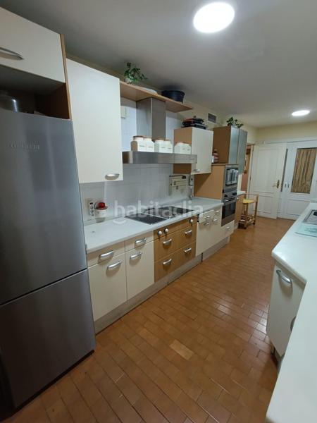 Foto f1d9afe7-02e2-4f9a-b266-00c6fa285128. Appartamento con parcheggio in Centro Córdoba