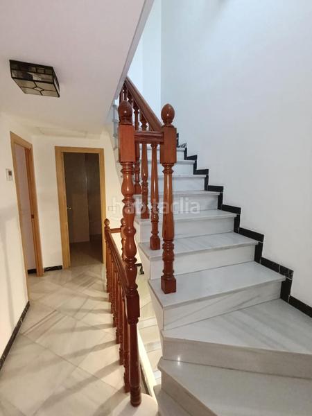 Foto e8fc78f4-d4fb-4453-adbe-711c2210726a. Affitto casa a schiera con parcheggio in casco histórico - ribera - san basilio Córdoba