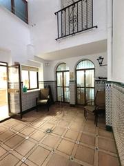 Rent Semi detached house in Casco Histórico  - Ribera - San Basilio. Casa adosada con garaje en zona de san pedro
