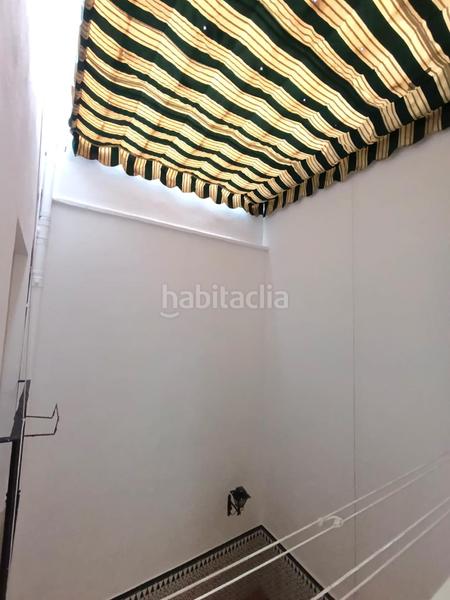 Foto 23850bdc-cdd9-4082-a494-de4577b7e9f0. Rent semi detached house with parking in casco histórico - ribera - san basilio Córdoba