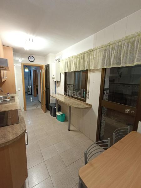 Foto 27a9f7b6-76b0-4cae-9079-9e1faf9fa1f0. Rent semi detached house with parking in casco histórico - ribera - san basilio Córdoba