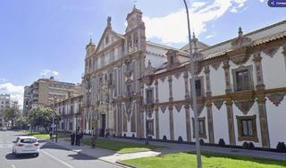 Appartement à Ollerías - San Cayetano. Piso para reformar en plaza colon