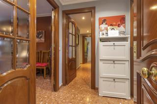 Appartement à Urbadiez - Entrepuentes. Piso de renta libre en urbanizacion con piscina y parking en sup