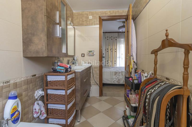 Foto c6957374-8cb4-4b68-a842-cbae71573705. Casa adossada amb calefacció aparcament piscina a Sevilla