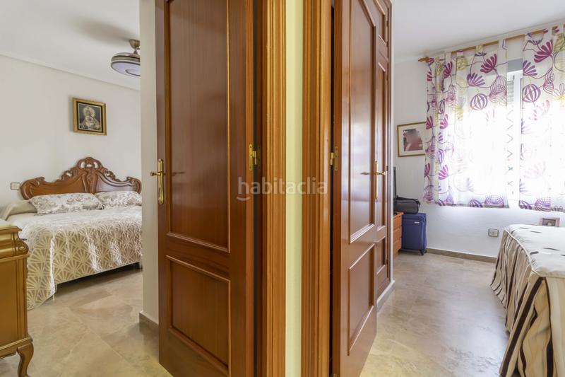 Foto e76a7727-2d31-4daa-9a89-418f7c4df4d5. Casa adossada amb calefacció aparcament piscina a Sevilla