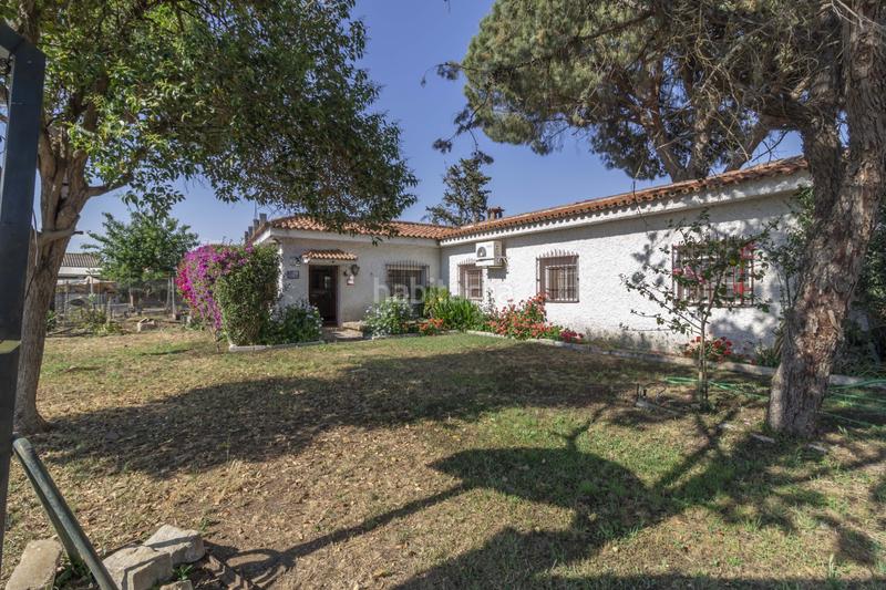Foto b68c0b0b-a5de-4097-a930-845798e74062. Casa  independiente con piscina y garaje en terreno rústico a la venta en el baldío, la algaba en Algaba (La)