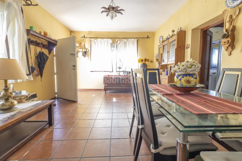 Foto fb4ff767-c940-4679-b077-dd2d54cac2ed. Casa  independiente con piscina y garaje en terreno rústico a la venta en el baldío, la algaba en Algaba (La)
