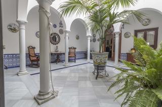 Casa adossada a Viso del Alcor (El). Casa señorial con encanto andaluz a la venta en el viso del alco