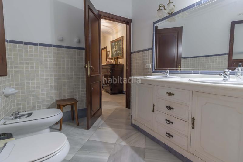 Foto 29f30e79-193a-4acd-8443-b08af6d5b515. Reihenhaus mit parking in Viso del Alcor (El)