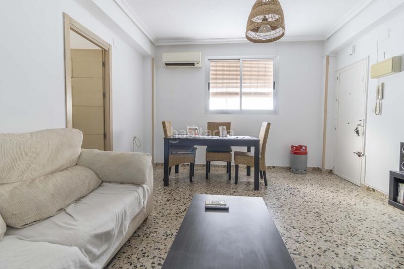 Foto 2ed54df6-e55b-4315-94ad-48aa2ee7a191. Appartement dans La Plata Sevilla