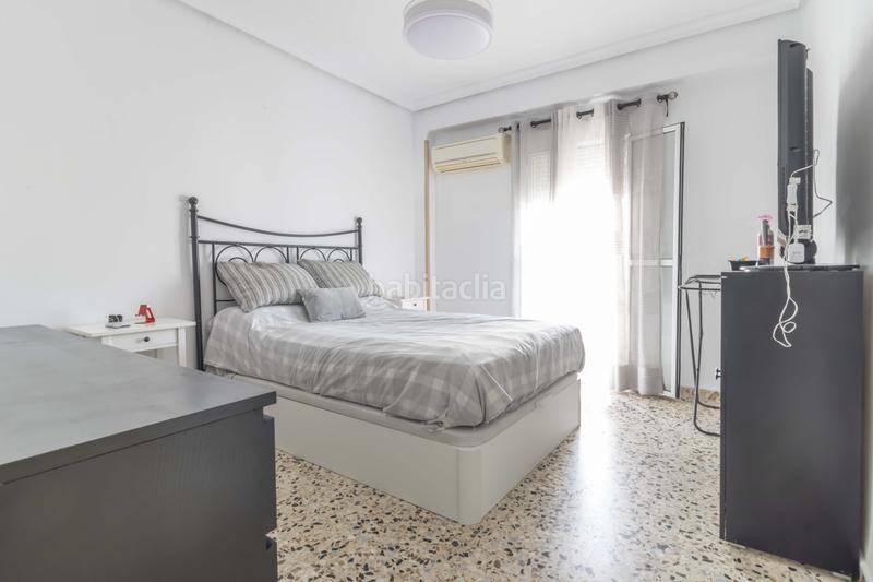 Foto 98b88005-0224-46e9-a12e-a6df0489f05a. Appartement dans La Plata Sevilla