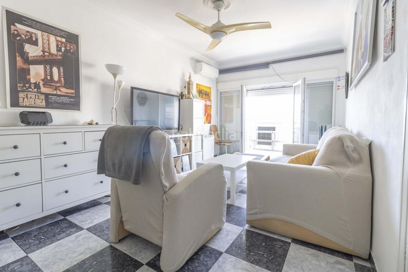 Foto 23f27306-3f6b-4a1e-a710-7786a1374ae1. Lloguer pis amb aparcament a Triana Oeste Sevilla