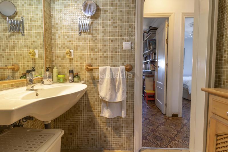 Foto d2e99c32-bd1a-42d5-9eb3-e62b107f3e74. Miete etagenwohnung mit parking in Triana Oeste Sevilla